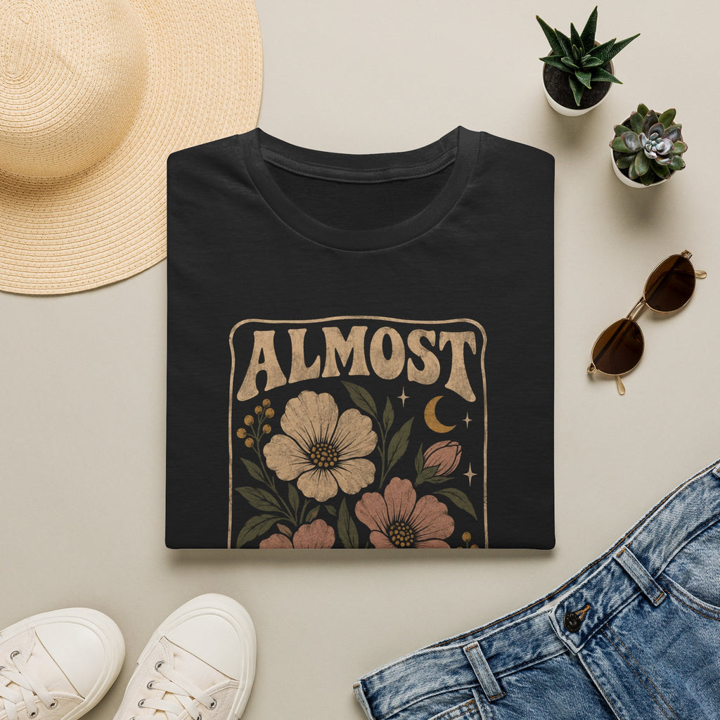 Almost Open T-Shirt TE43